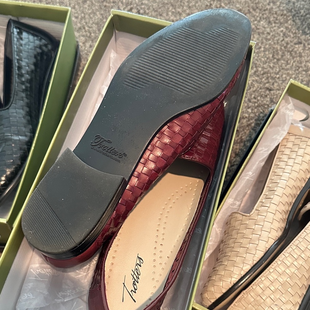 Trotters Burgundy Woven Slip-On Shoes - Picture 3 of 4